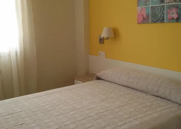 Konukevi Restaurante Rancheiro 2*